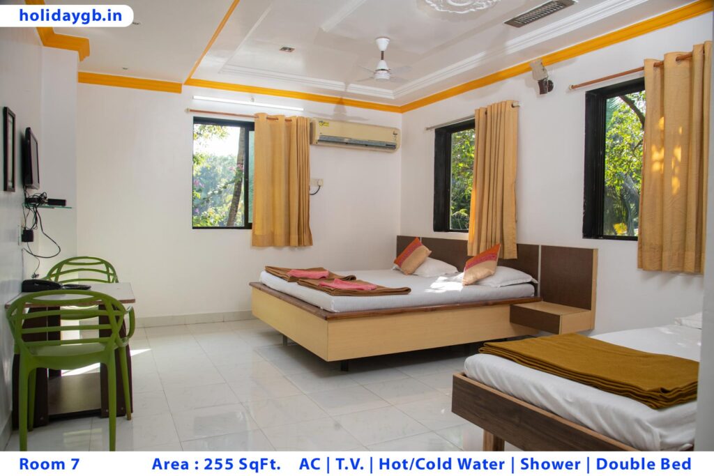 Ghanvatkar-Bunglow-Alibaug-Room-7-AC-Room-1
